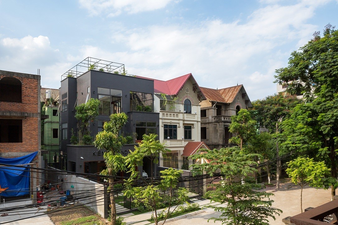 HappyHouse_02